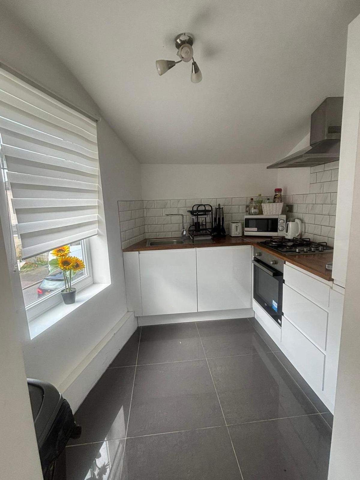 Eejs Modern London 3 Bed Flat Near Crystal Palace Stadium - Great Transport Links Norwood Exteriör bild