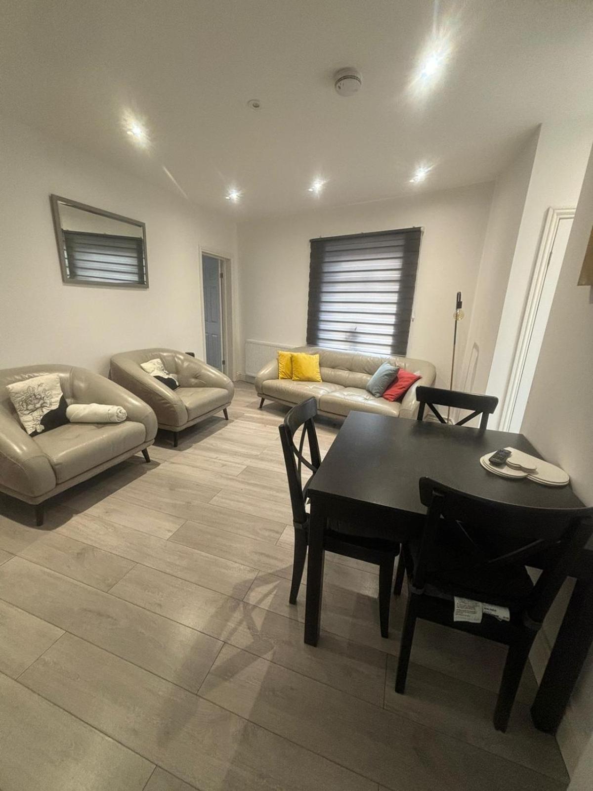 Eejs Modern London 3 Bed Flat Near Crystal Palace Stadium - Great Transport Links Norwood Exteriör bild